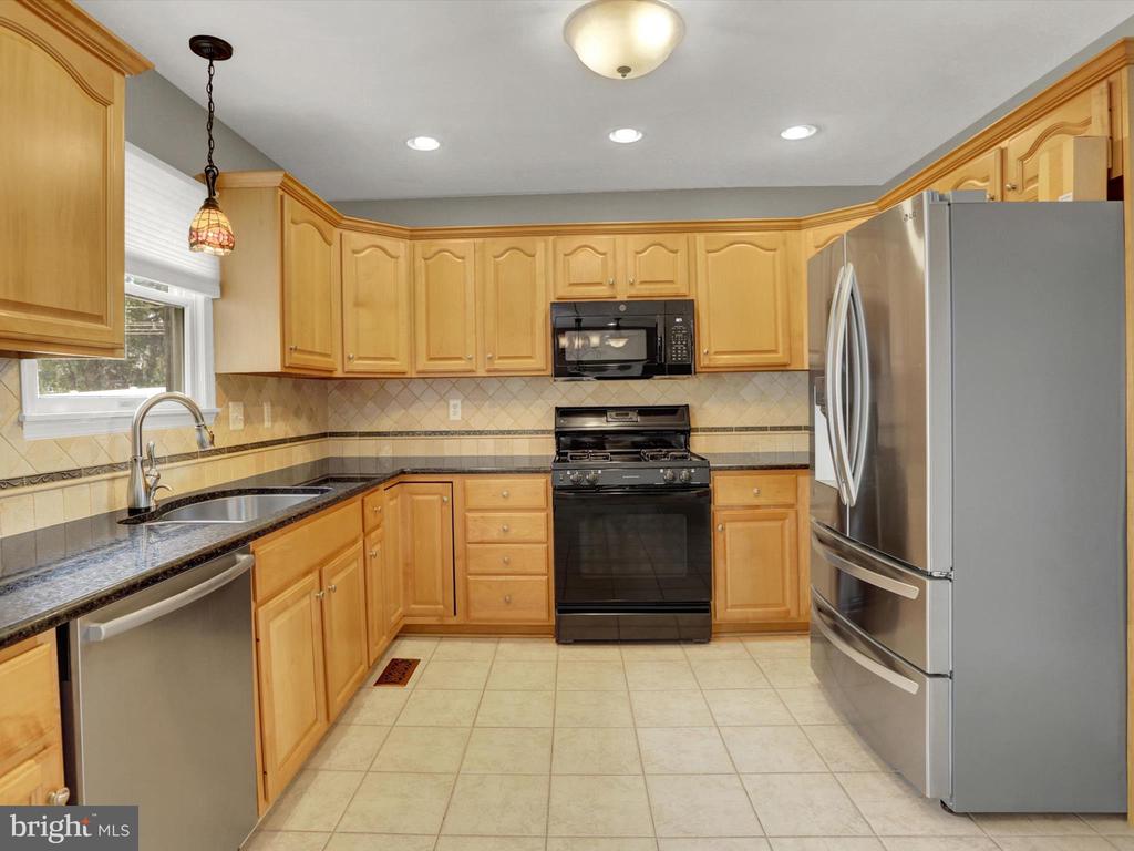 1500 PINE HOLLOW ROAD