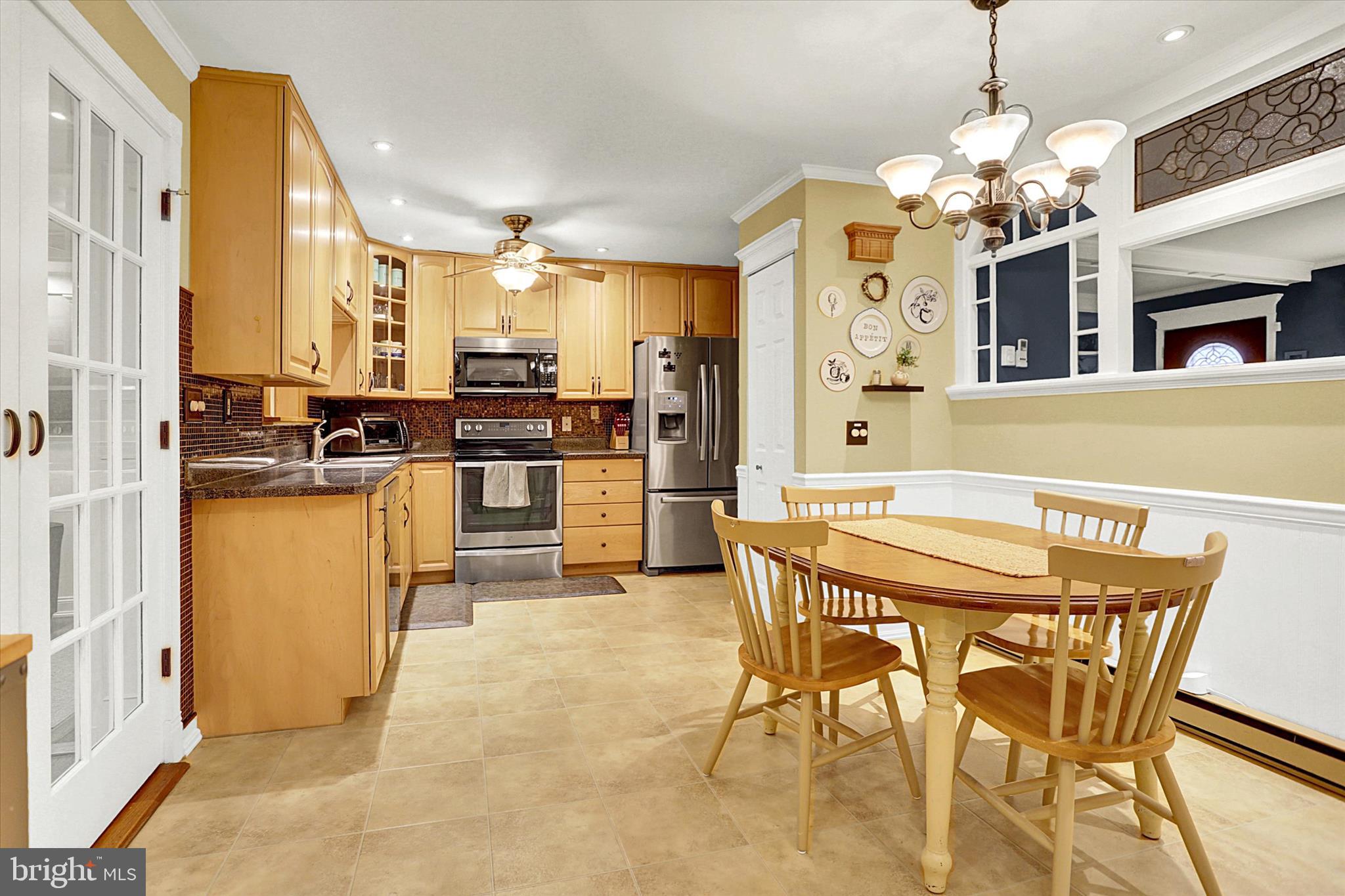 211 EDDINGTON AVENUE