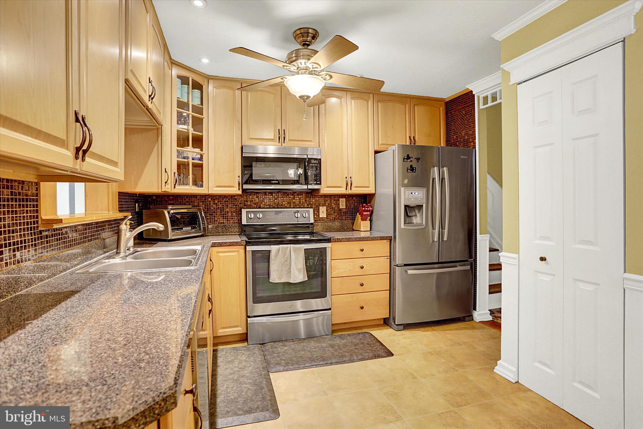 211 EDDINGTON AVENUE