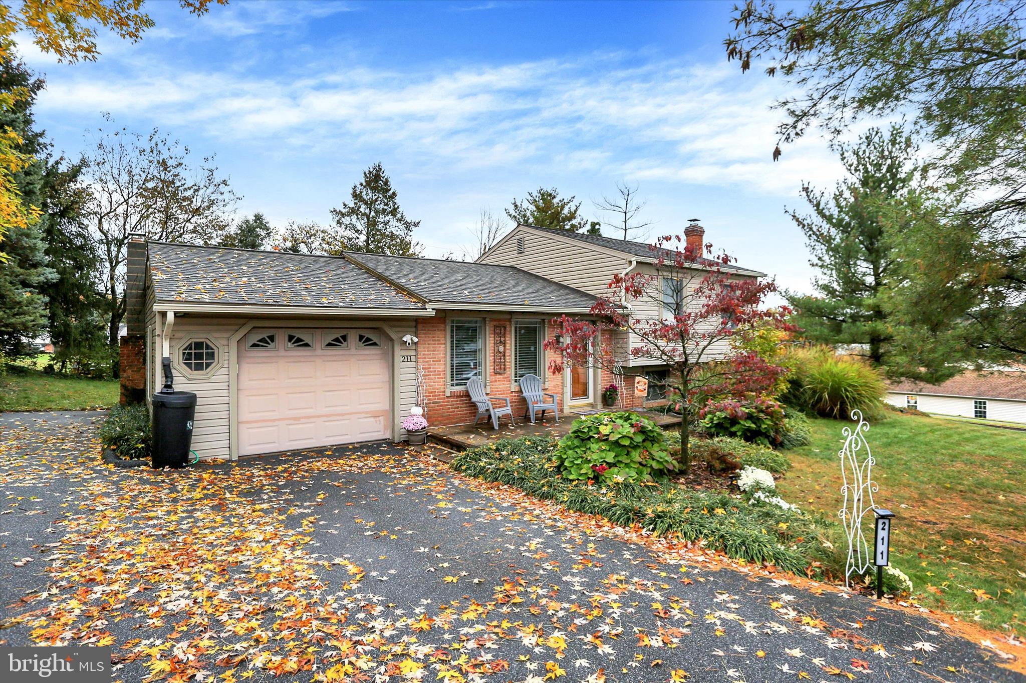 211 EDDINGTON AVENUE