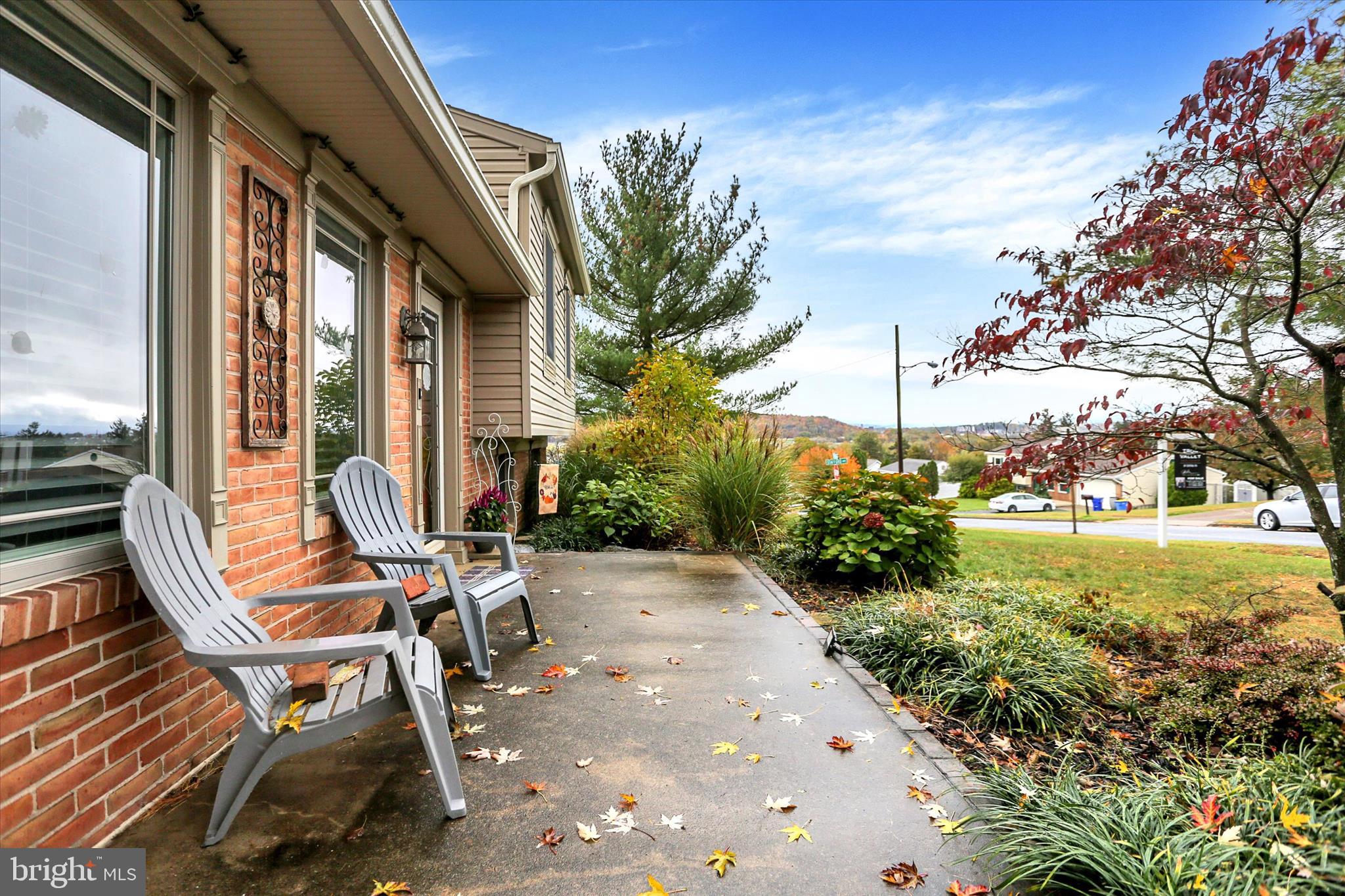 211 EDDINGTON AVENUE