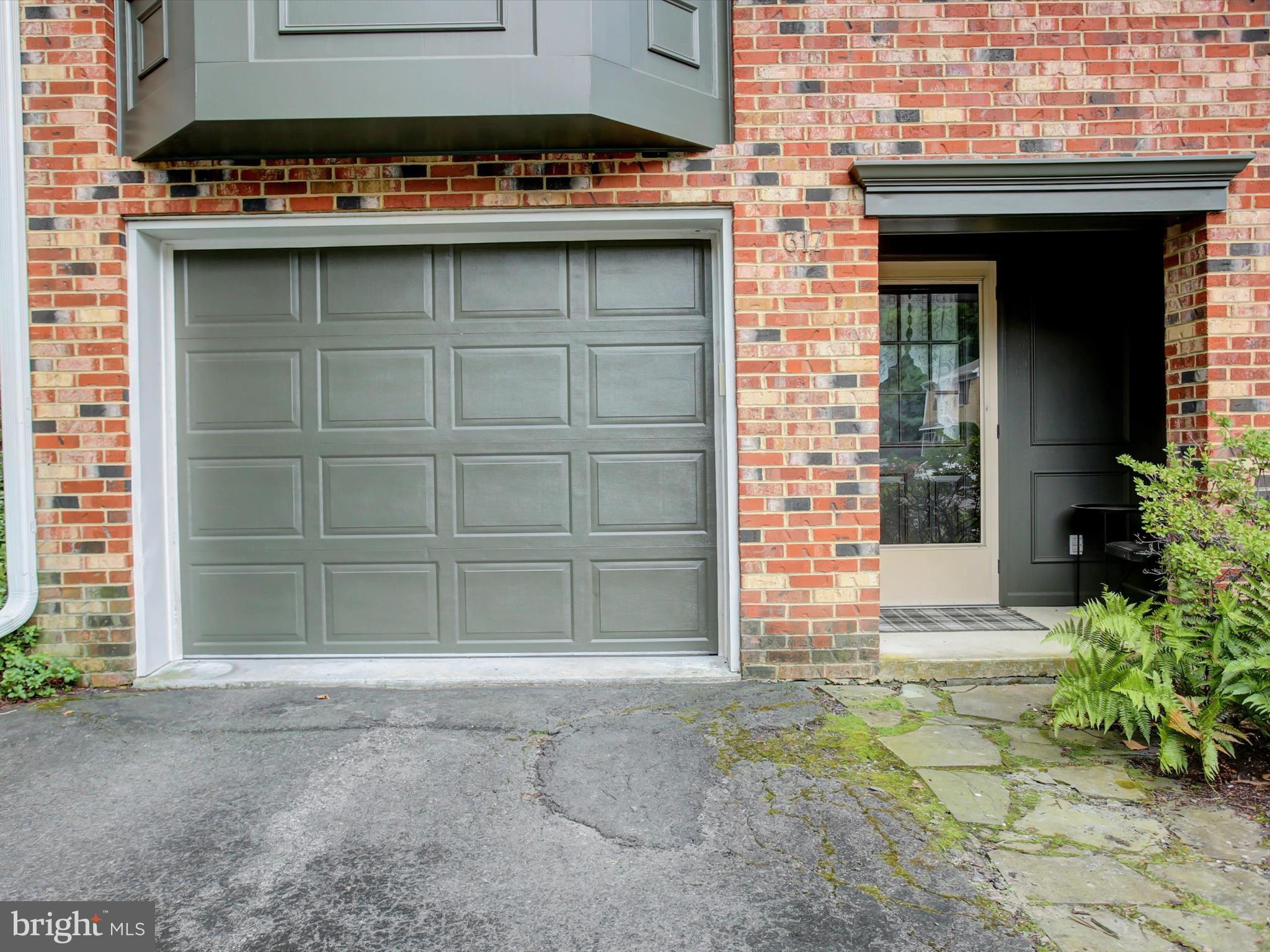 317 VALLEY VIEW DRIVE