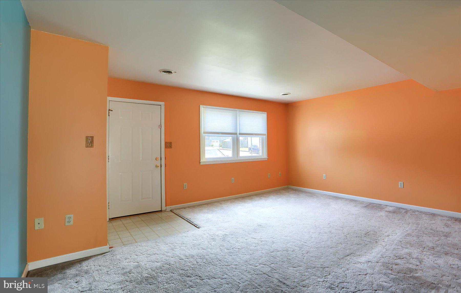 51 W CABIN HOLLOW ROAD 1