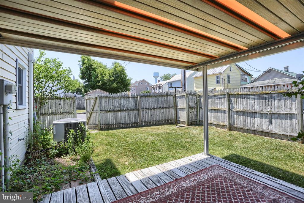 51 W CABIN HOLLOW ROAD 1