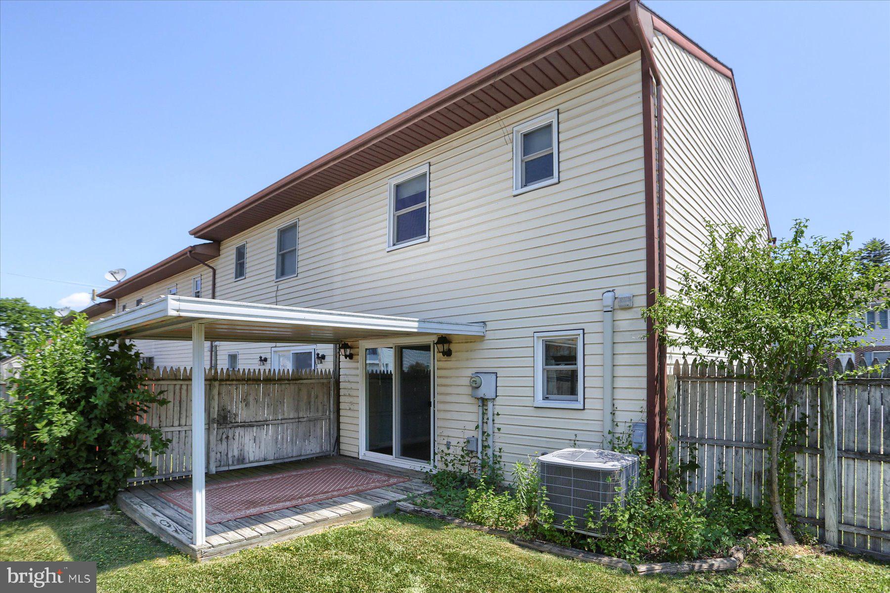 51 W CABIN HOLLOW ROAD 1