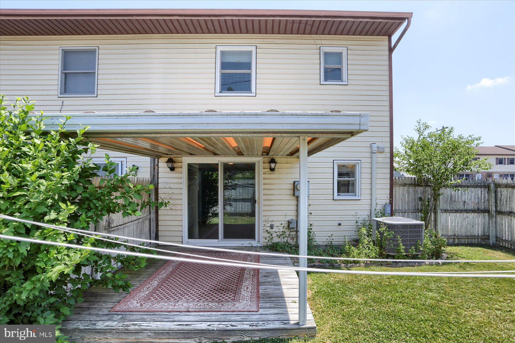 51 W CABIN HOLLOW ROAD 1