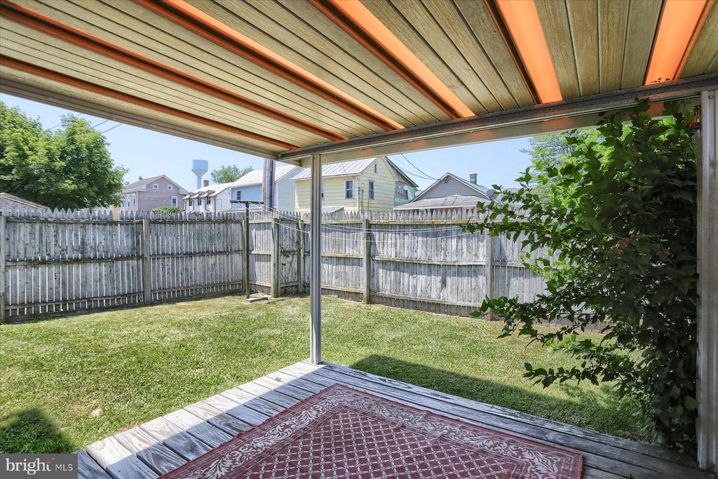 51 W CABIN HOLLOW ROAD 1