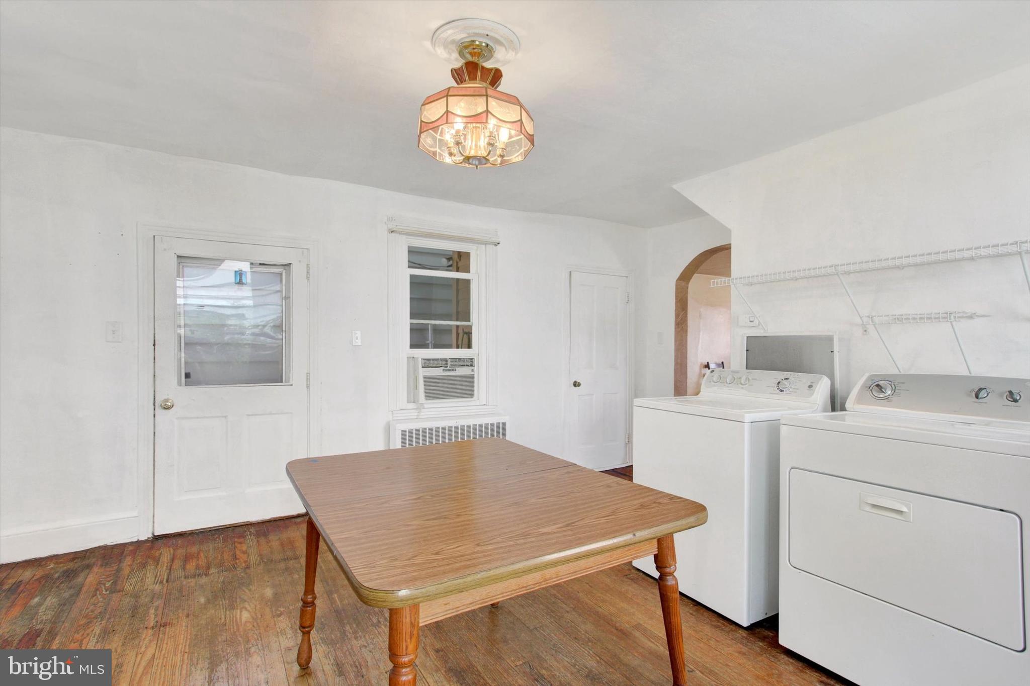 121 S BALTIMORE STREET