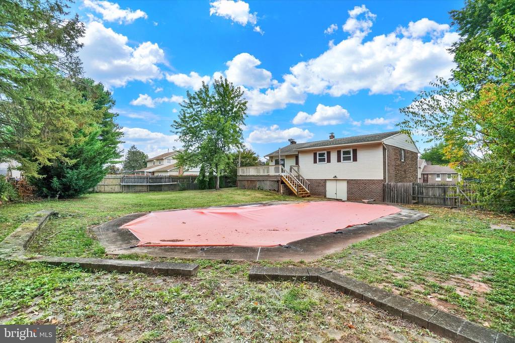 2248 CHESTNUT ROAD