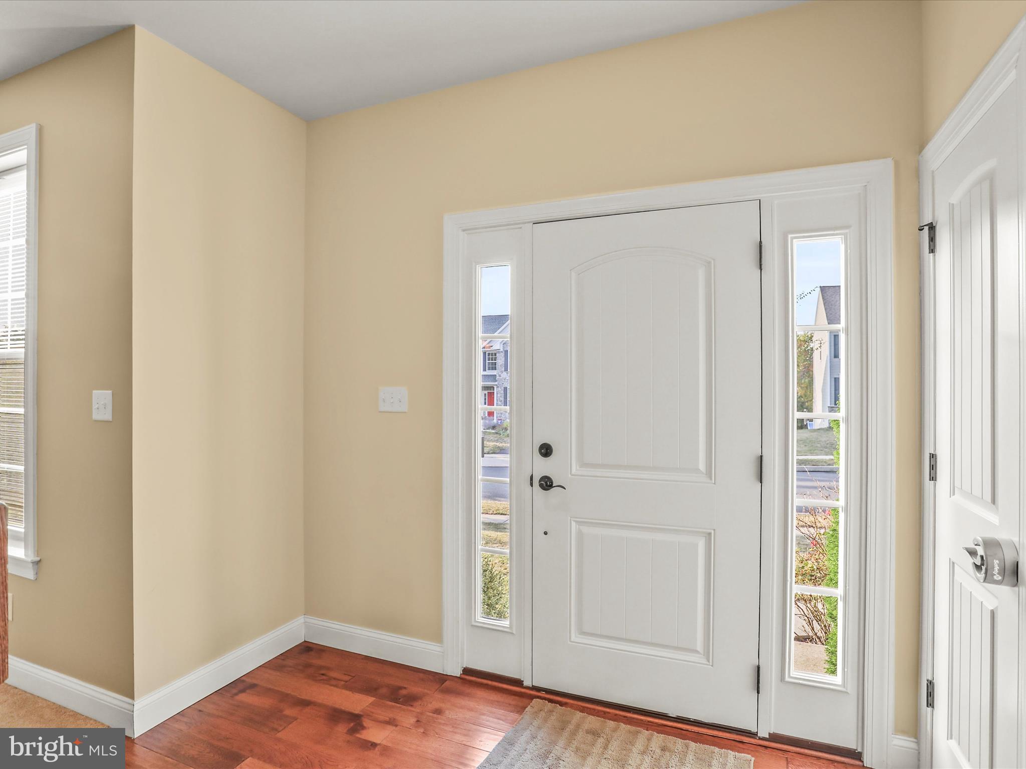 32 SPEND A BUCK DRIVE