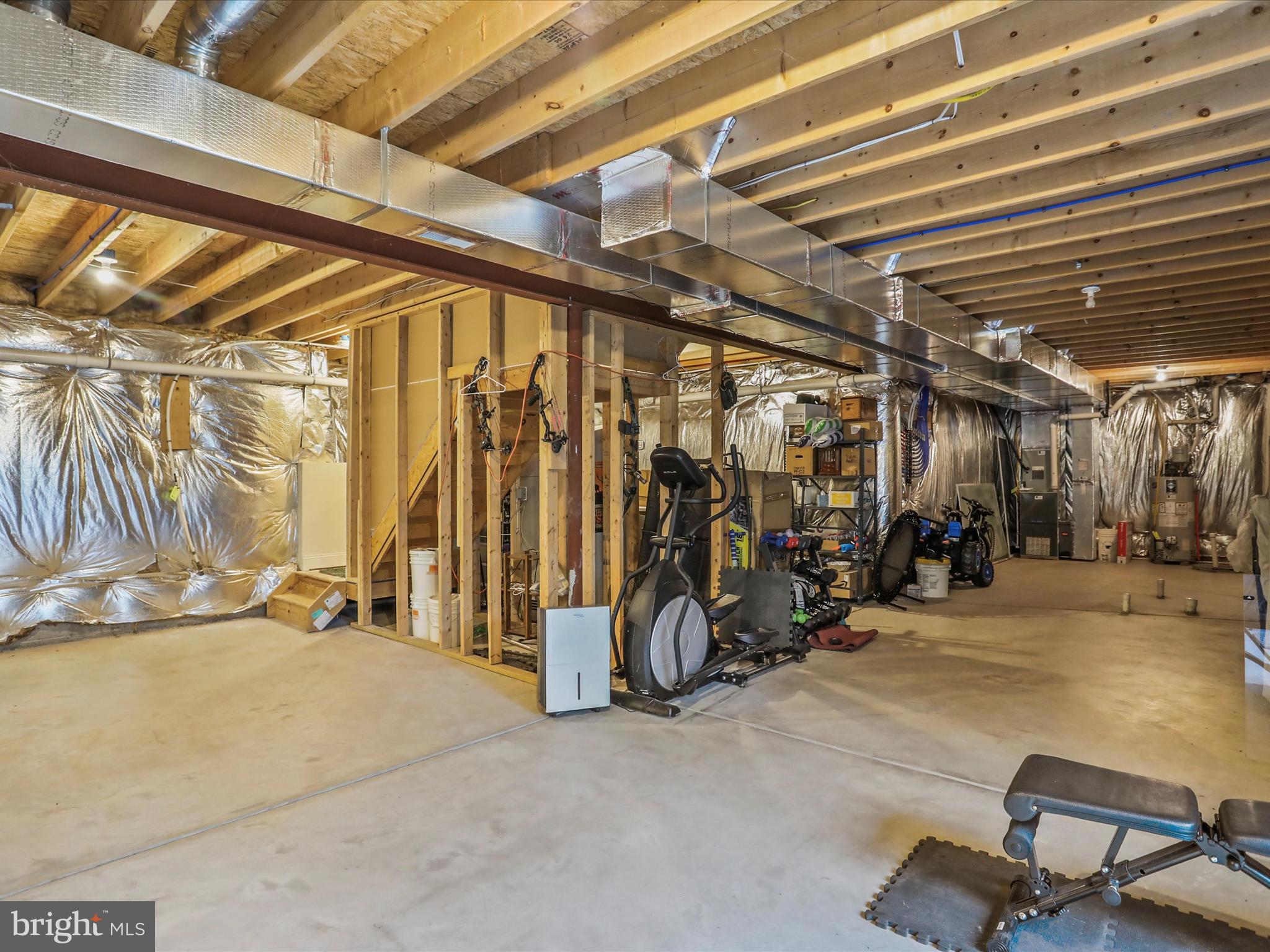 32 SPEND A BUCK DRIVE