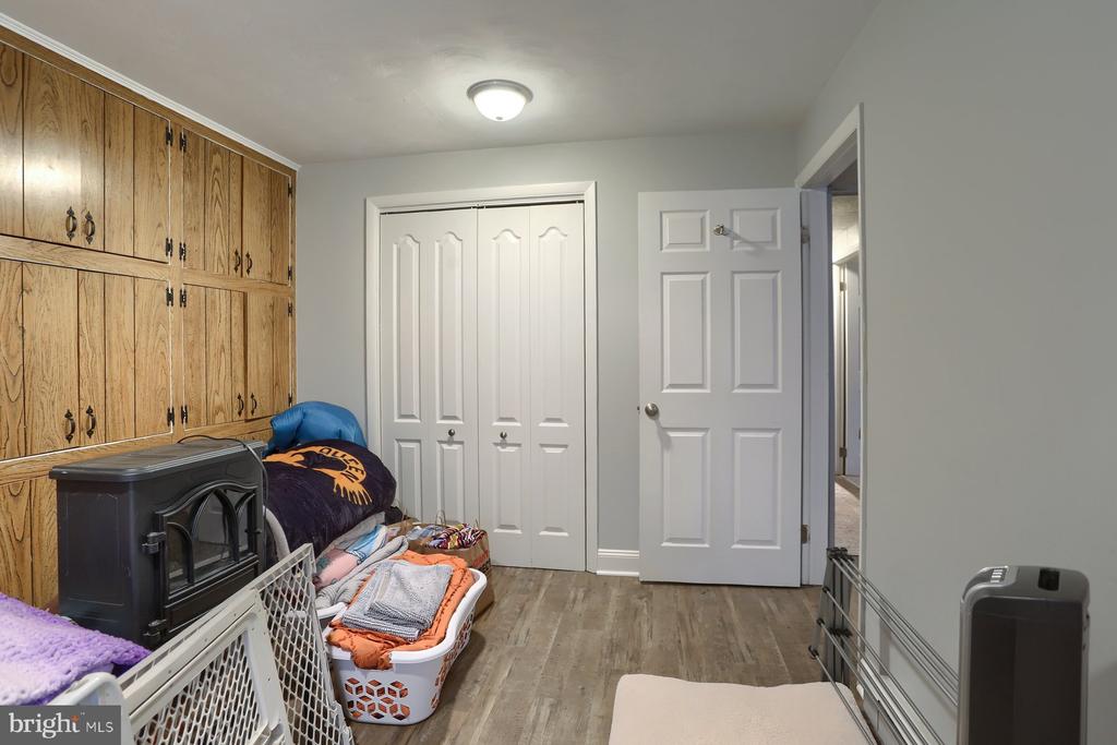 15 HIGHLAND CIRCLE
