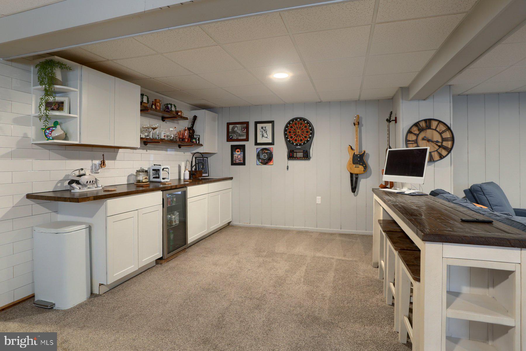15 HIGHLAND CIRCLE