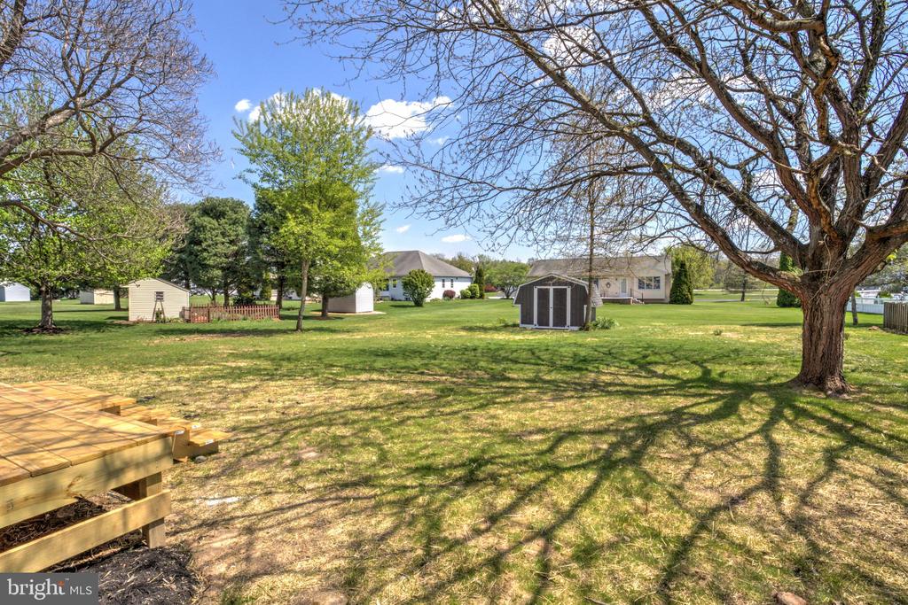 404 CLEMENS DRIVE