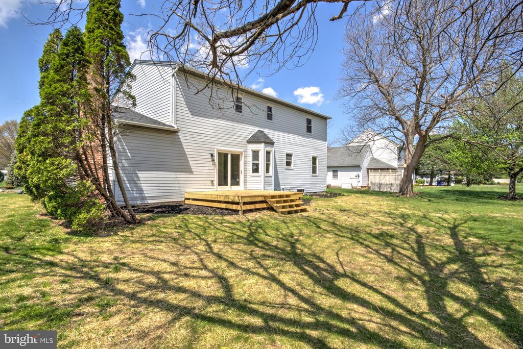 404 CLEMENS DRIVE