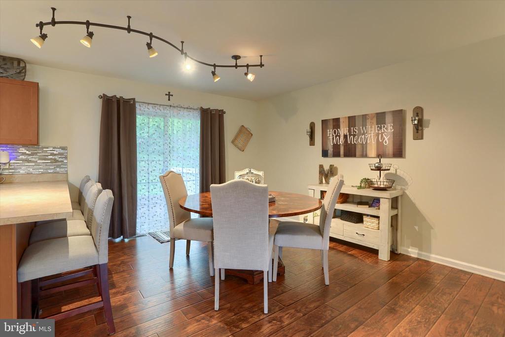 404 LITTLE JOHN DRIVE