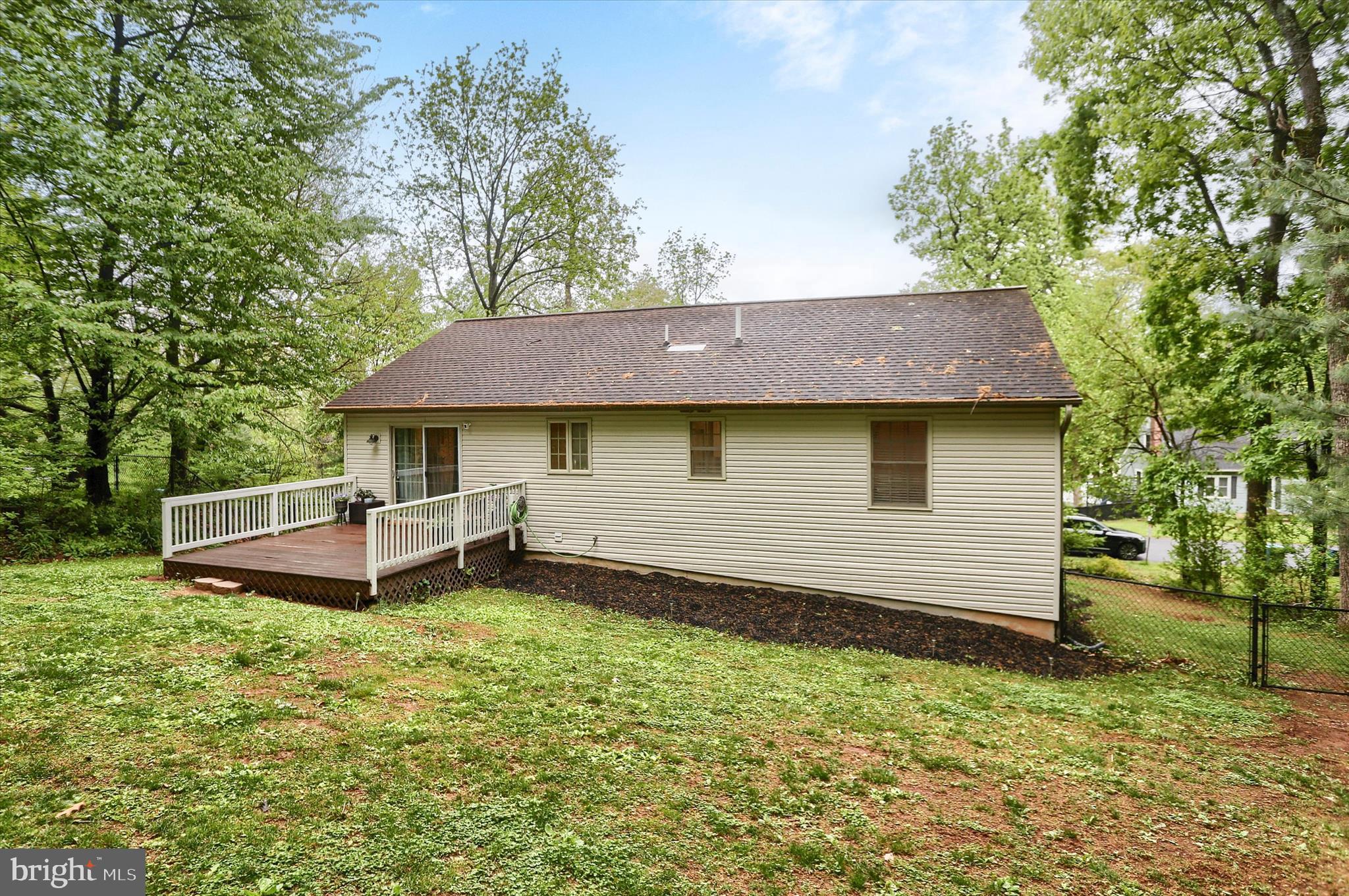 404 LITTLE JOHN DRIVE