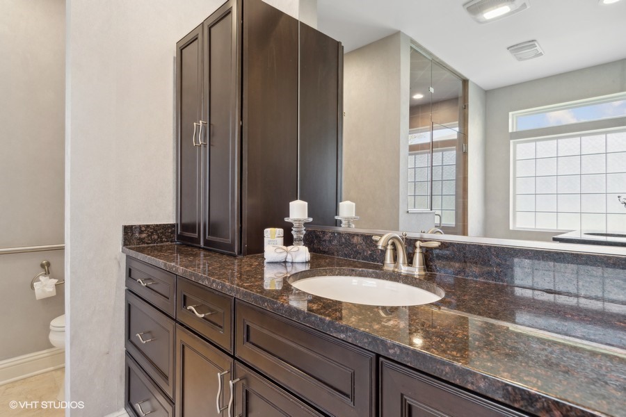 3903 Chesapeake Lane