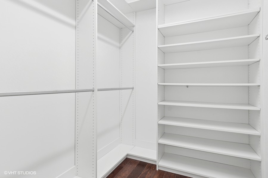 3903 Chesapeake Lane