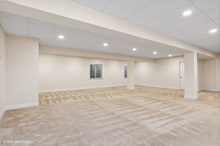 3903 Chesapeake Lane