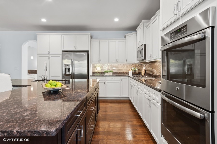 3903 Chesapeake Lane