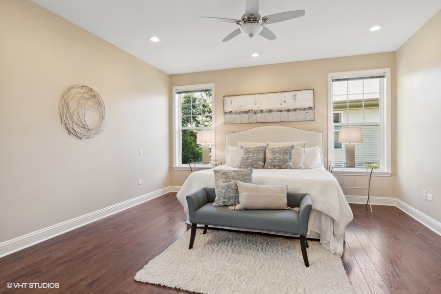 3903 Chesapeake Lane