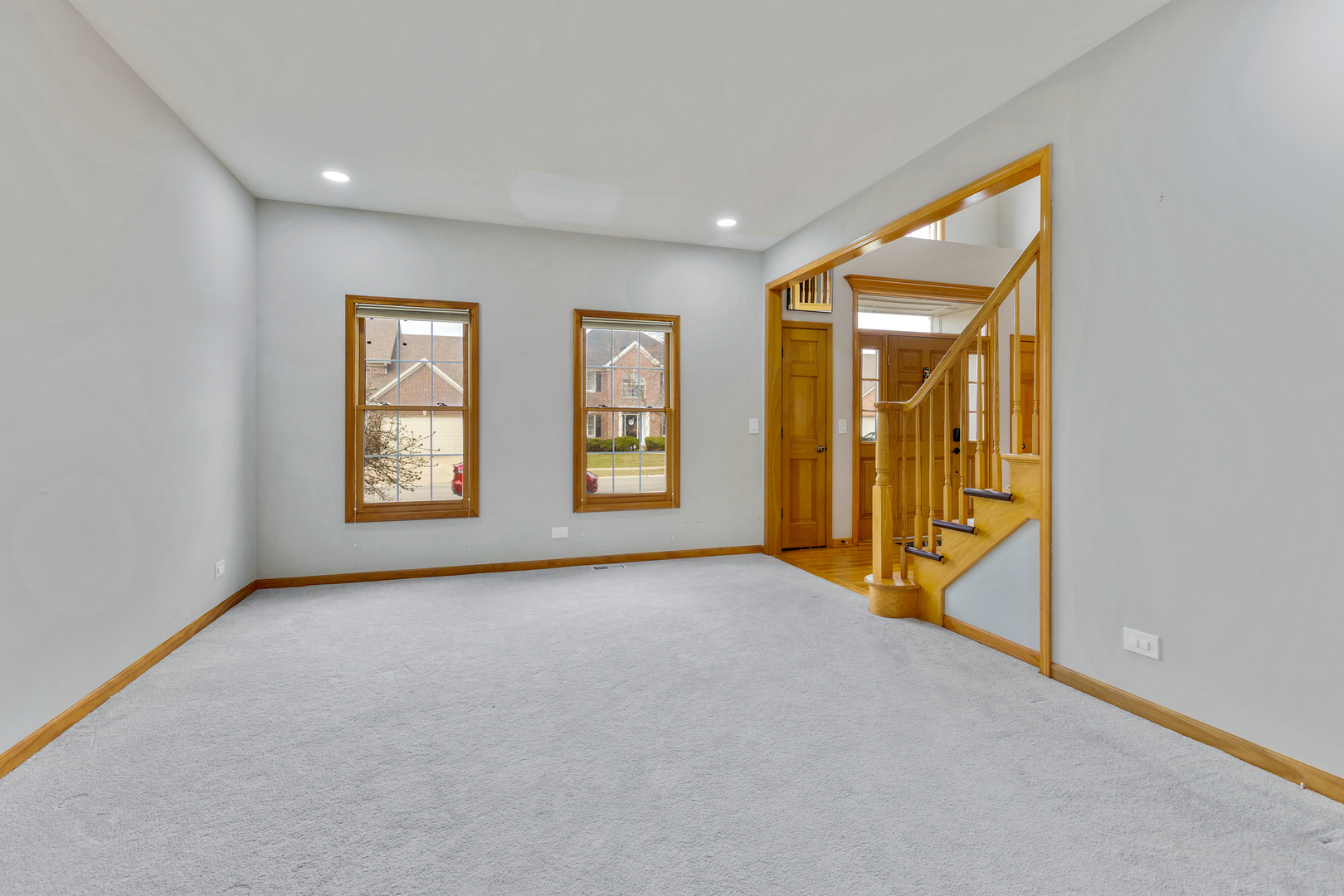 2052 Gardner Circle E