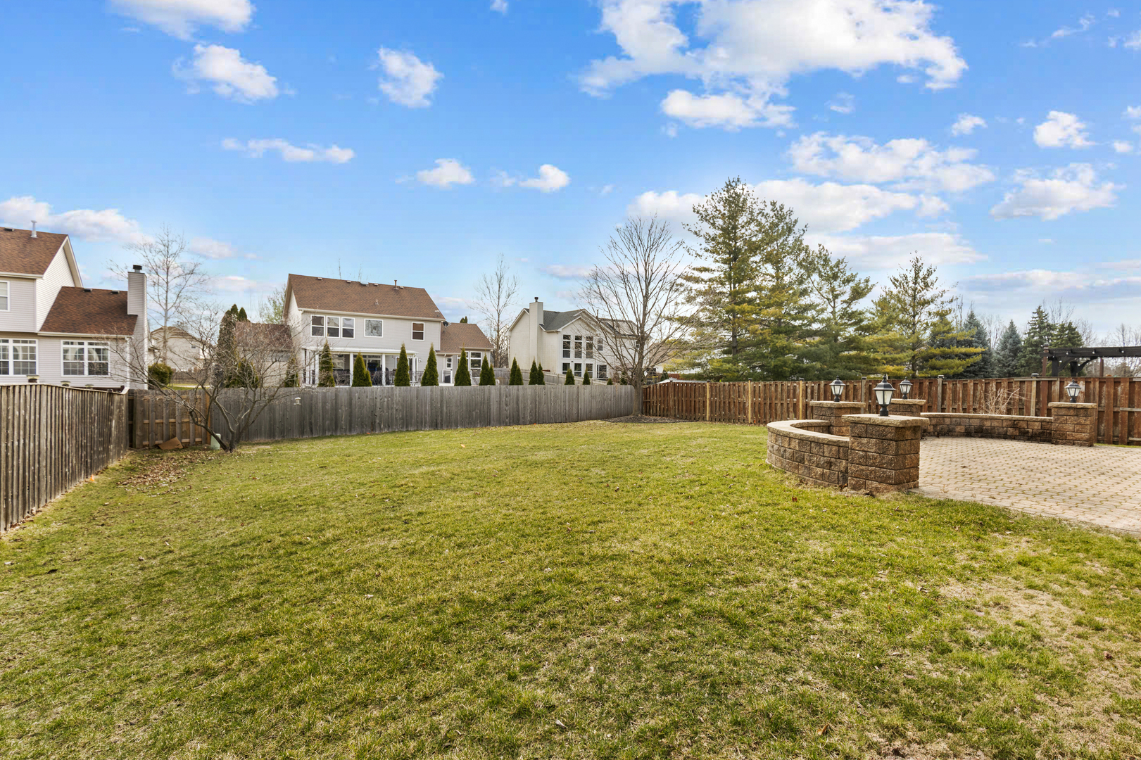 2052 Gardner Circle E