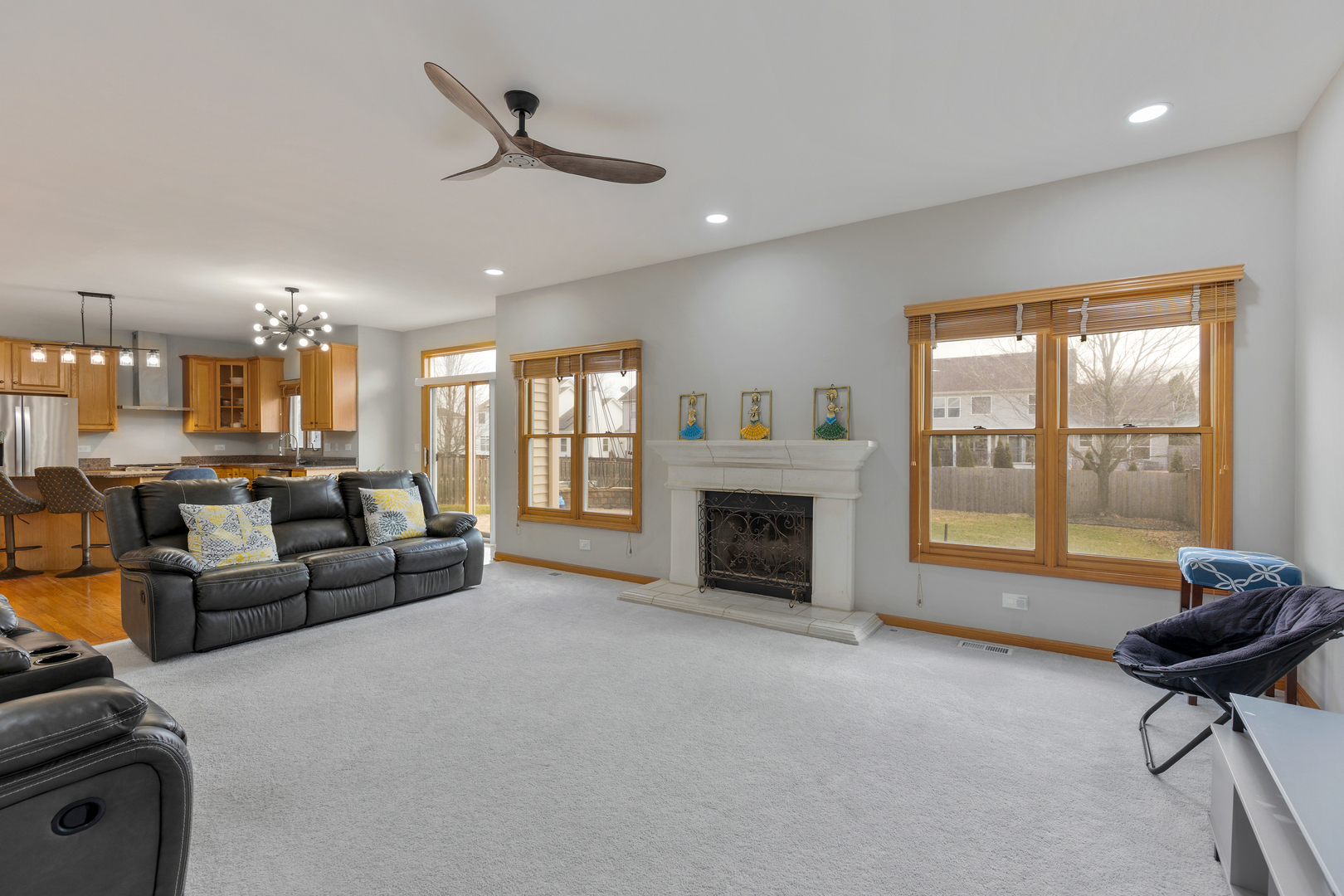 2052 Gardner Circle E