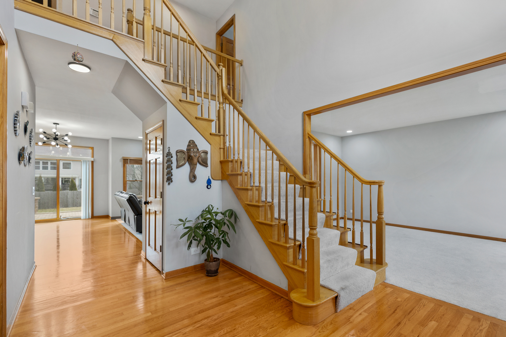 2052 Gardner Circle E