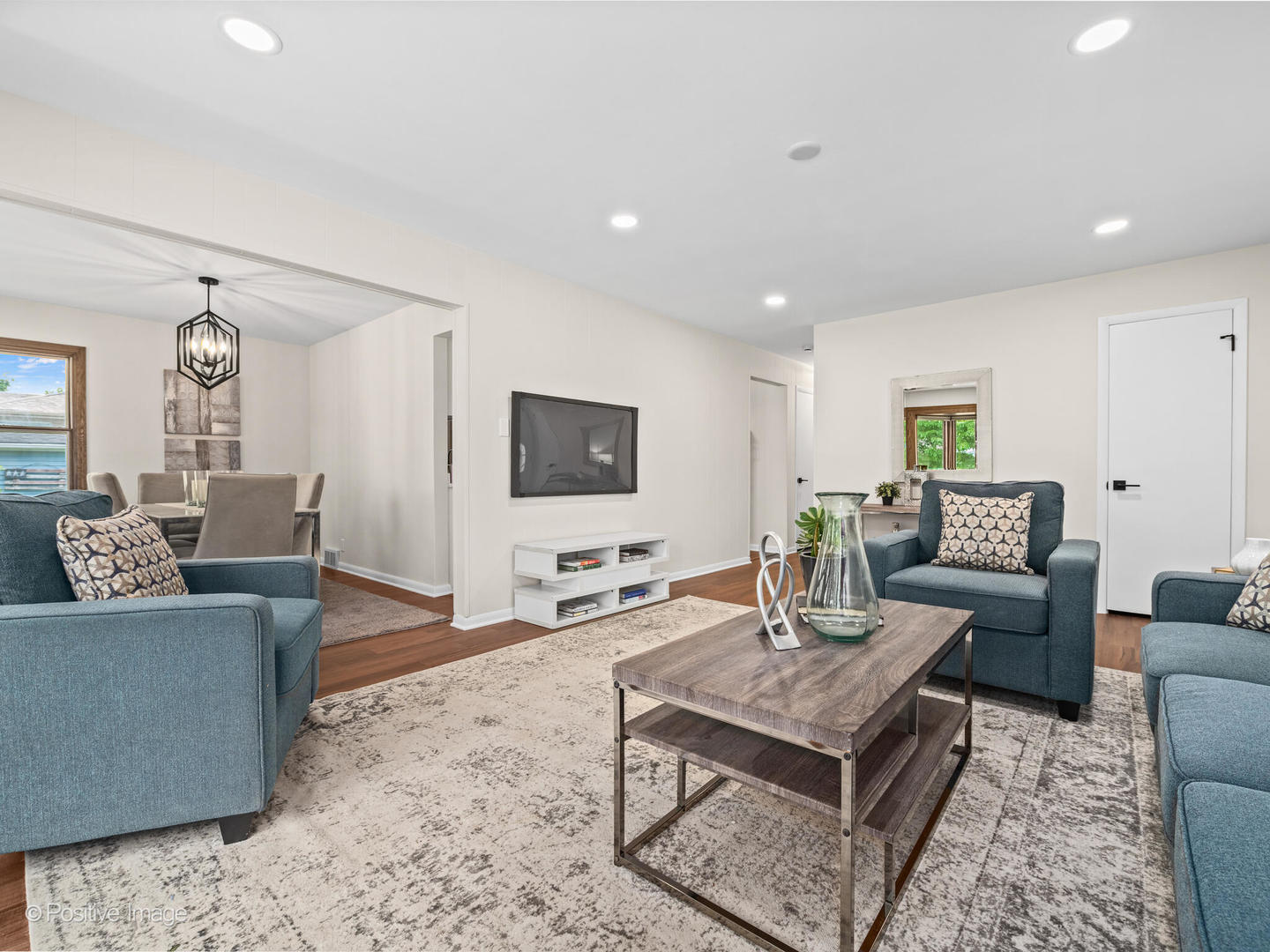 18442 Stewart Avenue