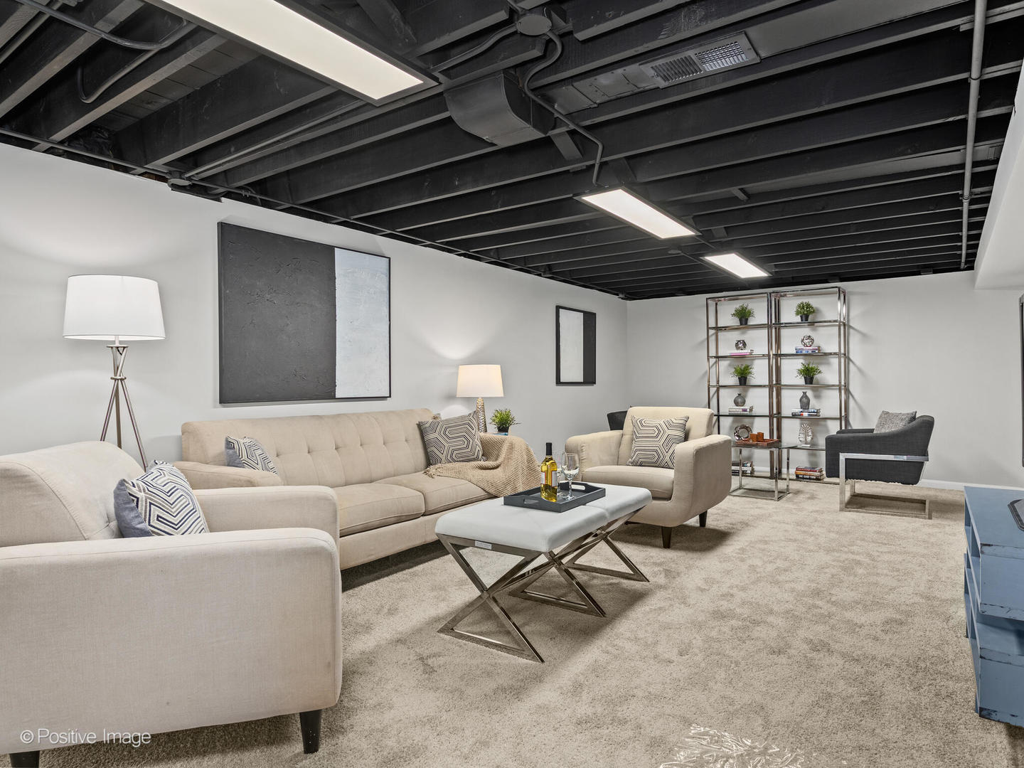 18442 Stewart Avenue