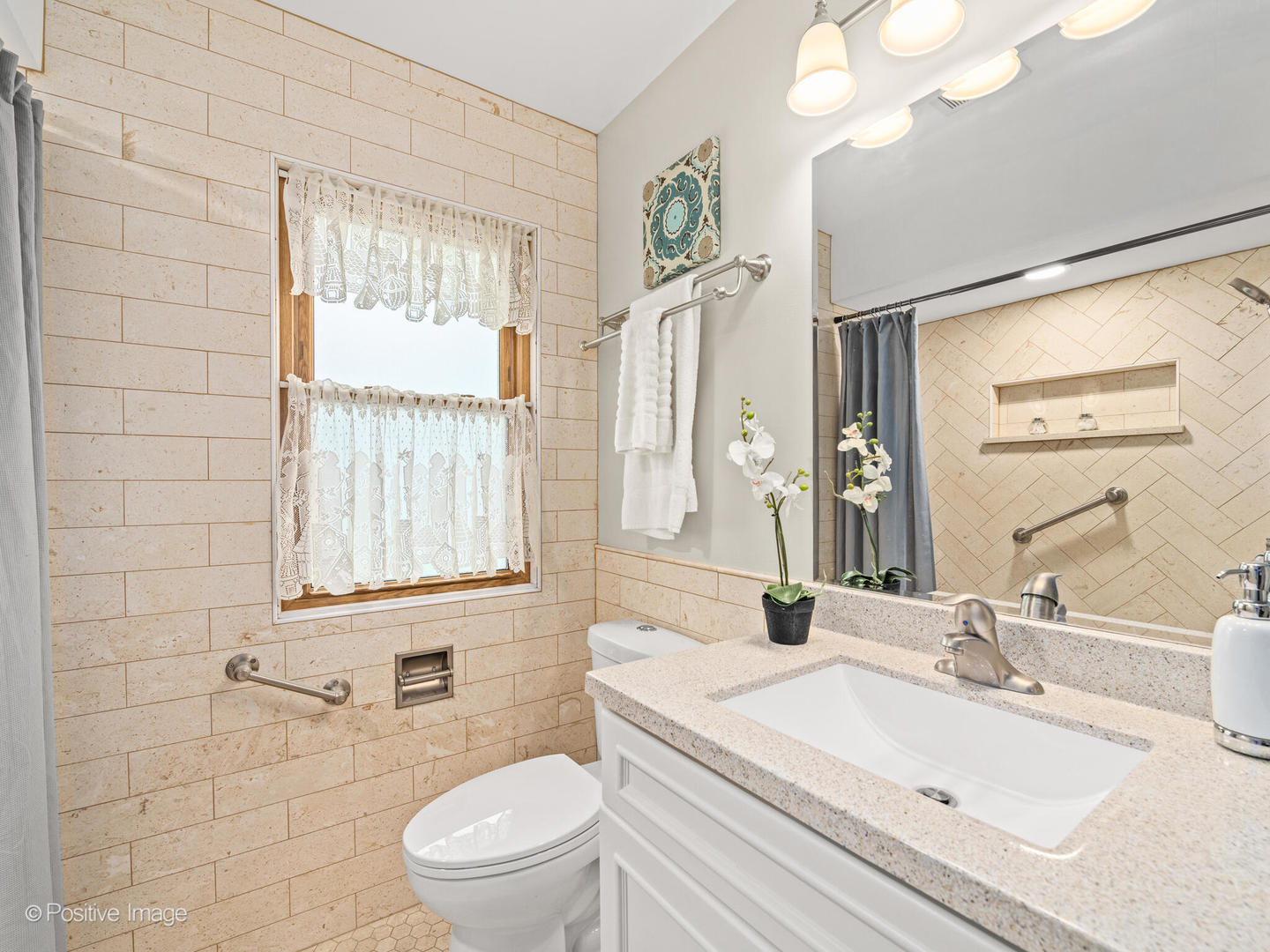 18442 Stewart Avenue