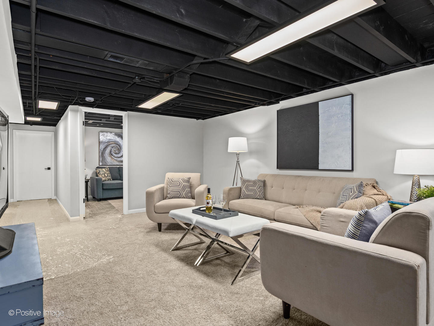 18442 Stewart Avenue