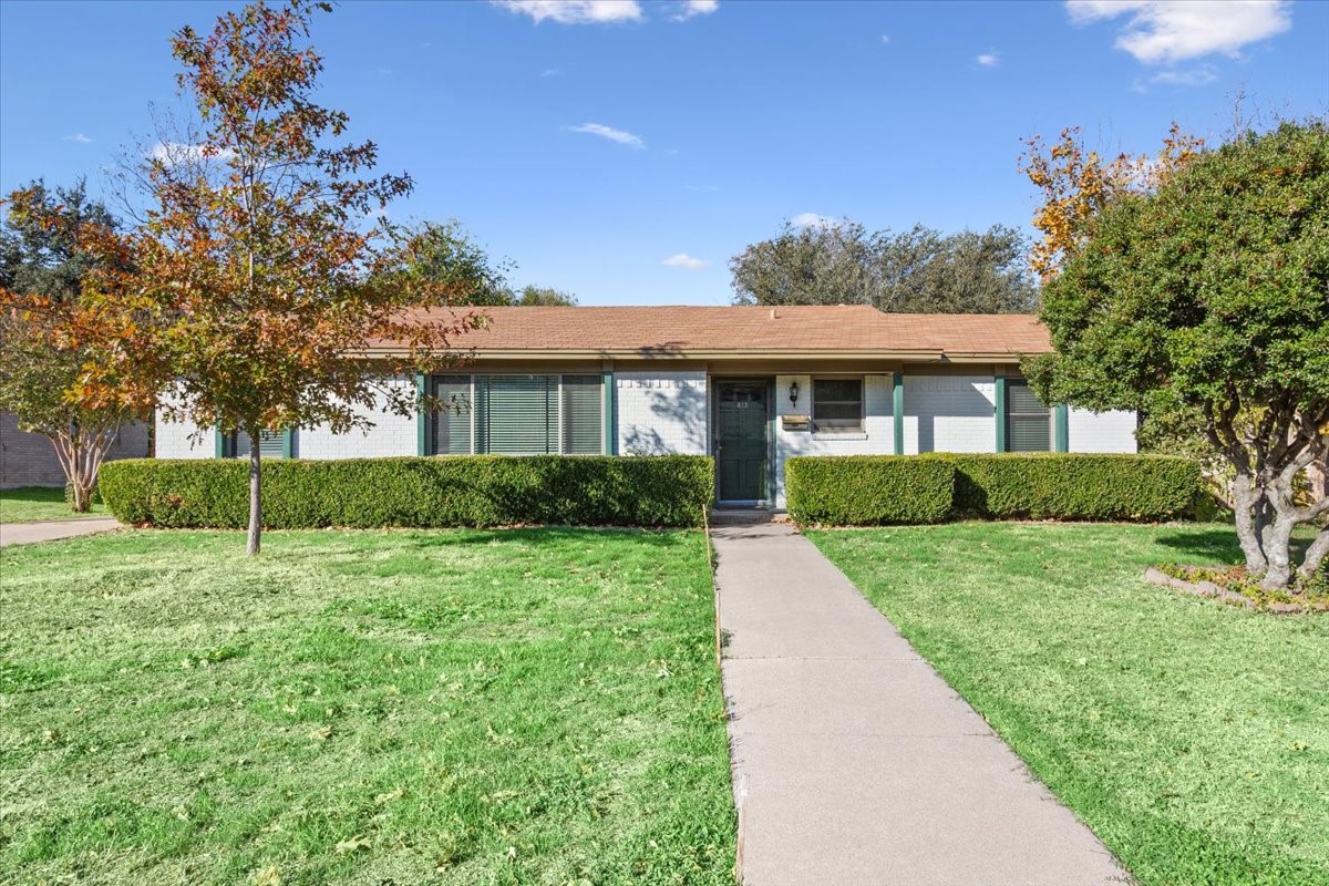 812 Kipling Drive