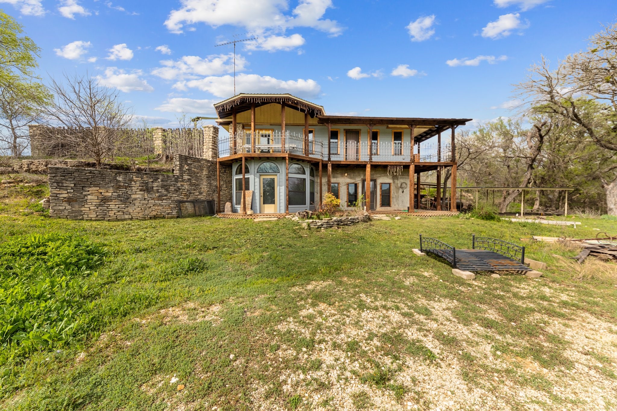 6562 E Highway 36