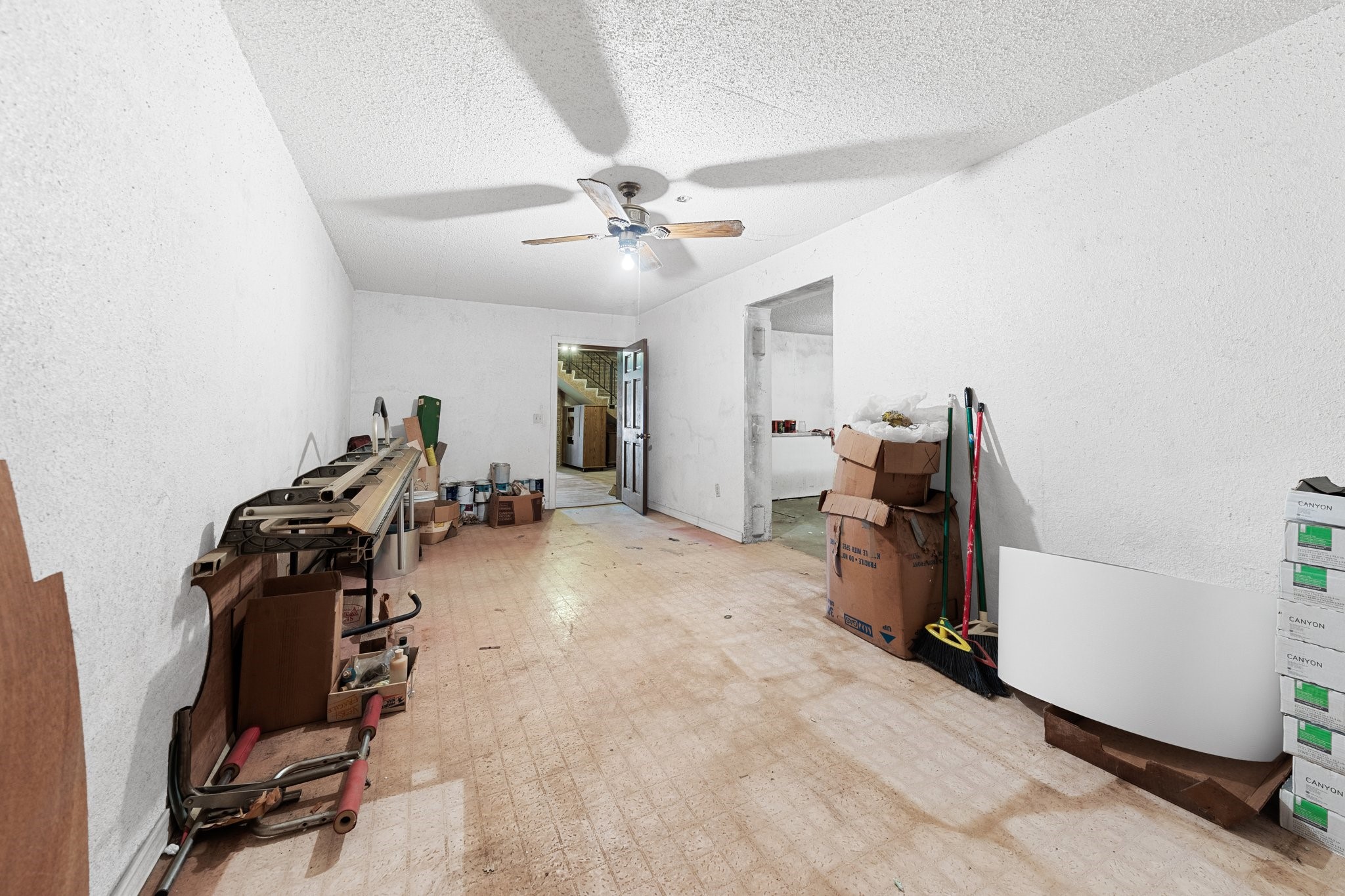 6562 E Highway 36