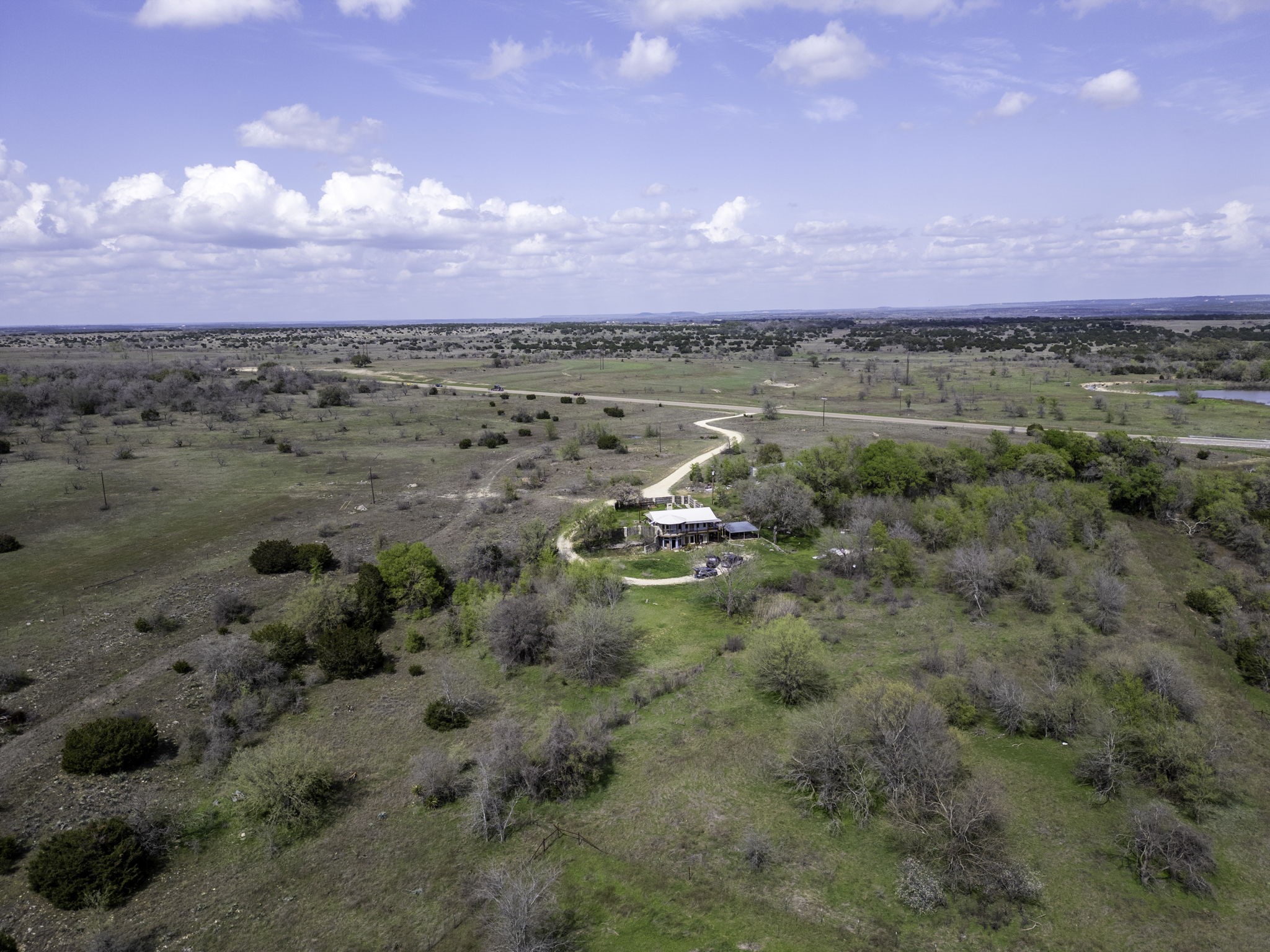 6562 E Highway 36