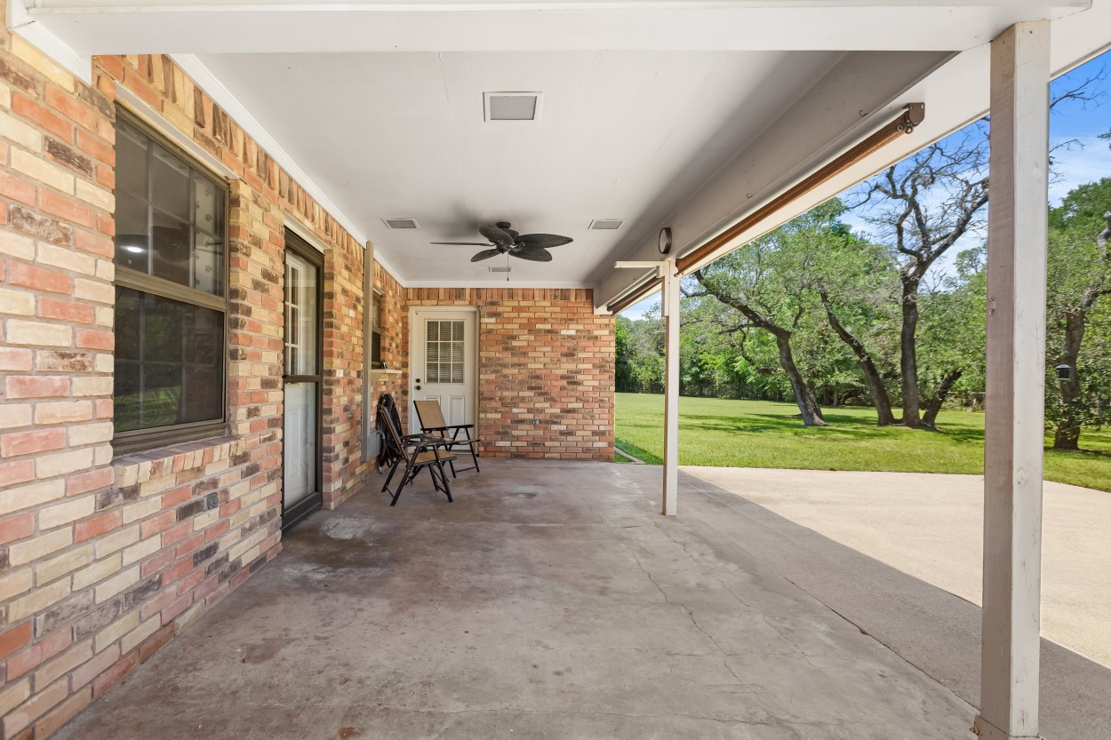 2485 Garrett Lane