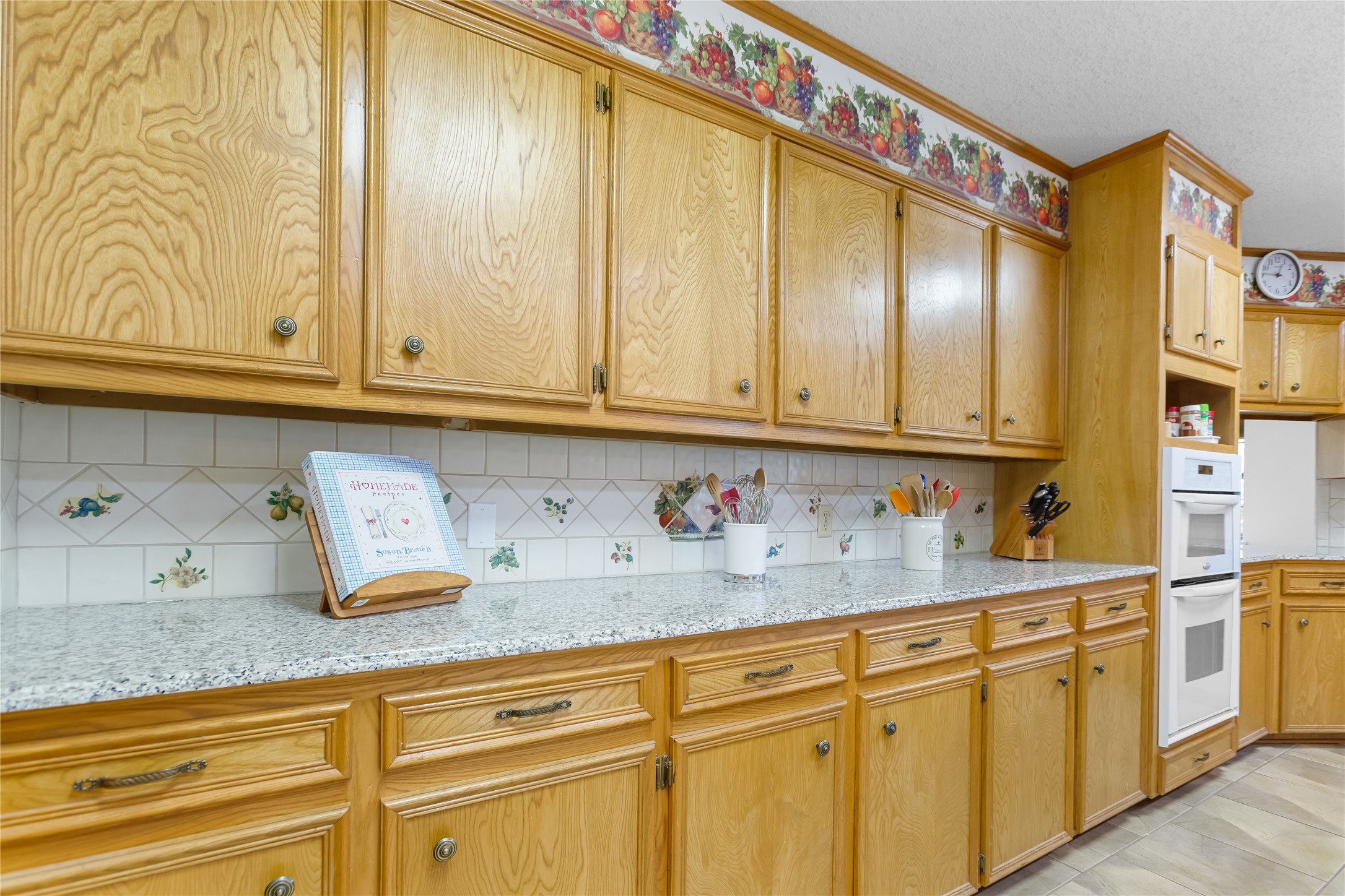 2485 Garrett Lane