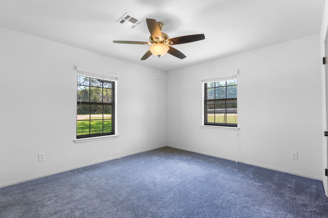 2485 Garrett Lane