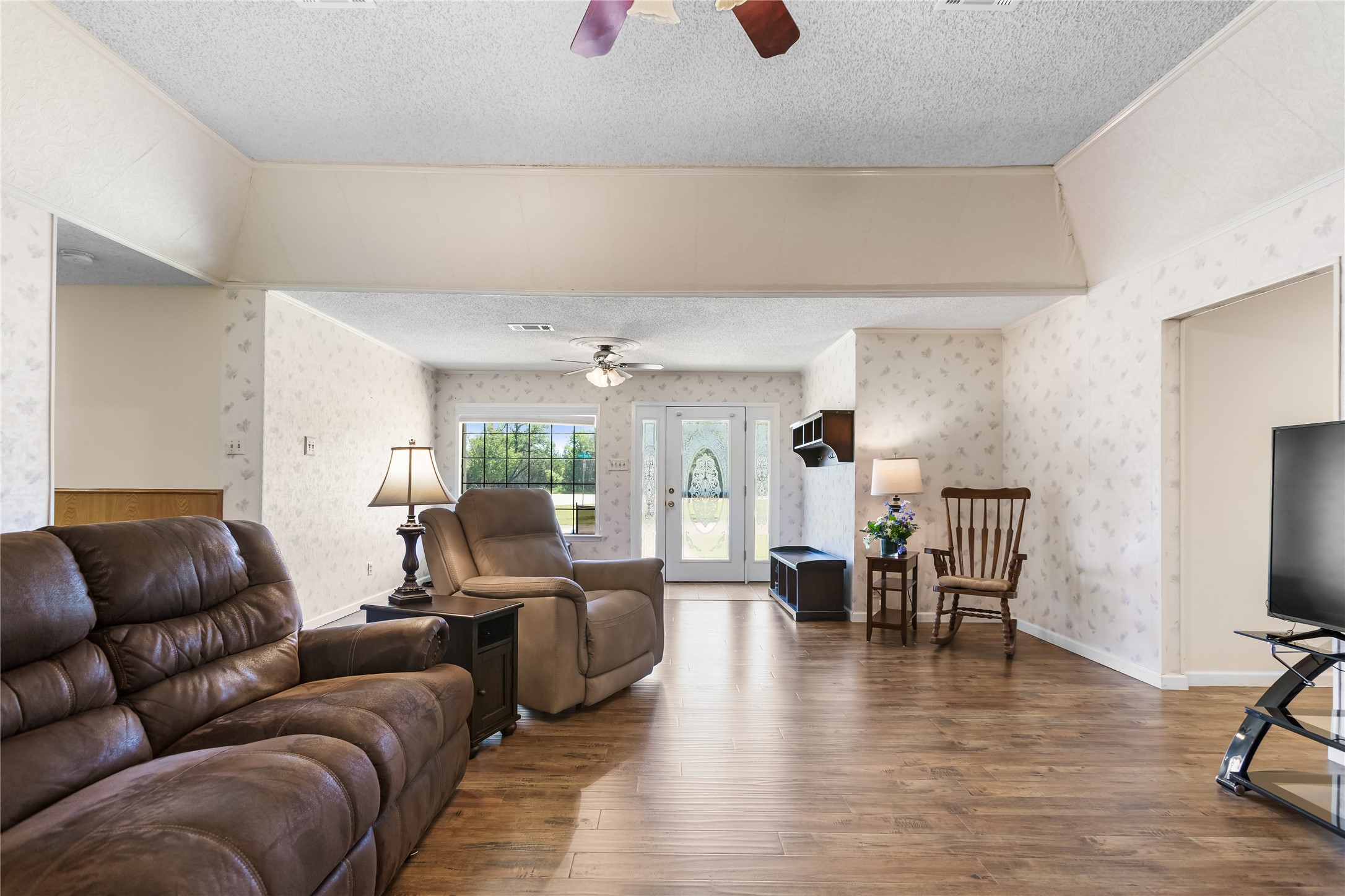 2485 Garrett Lane