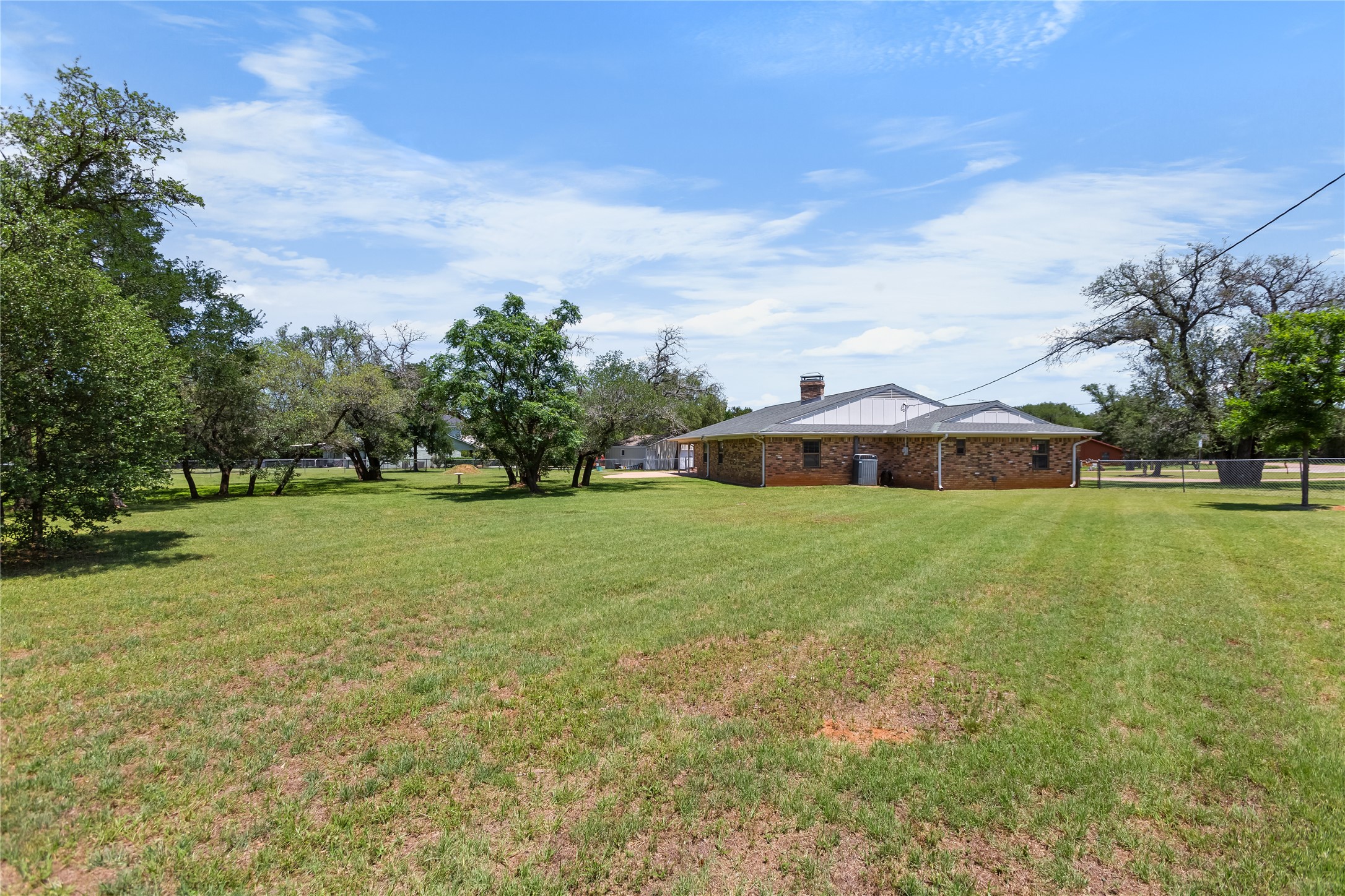 2485 Garrett Lane
