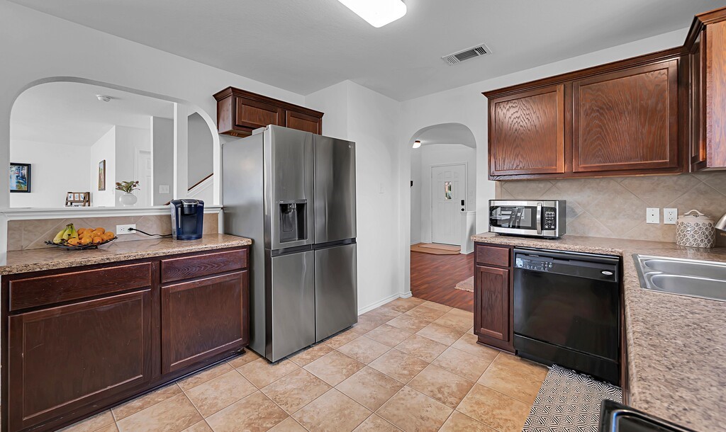 6608 Costa Drive