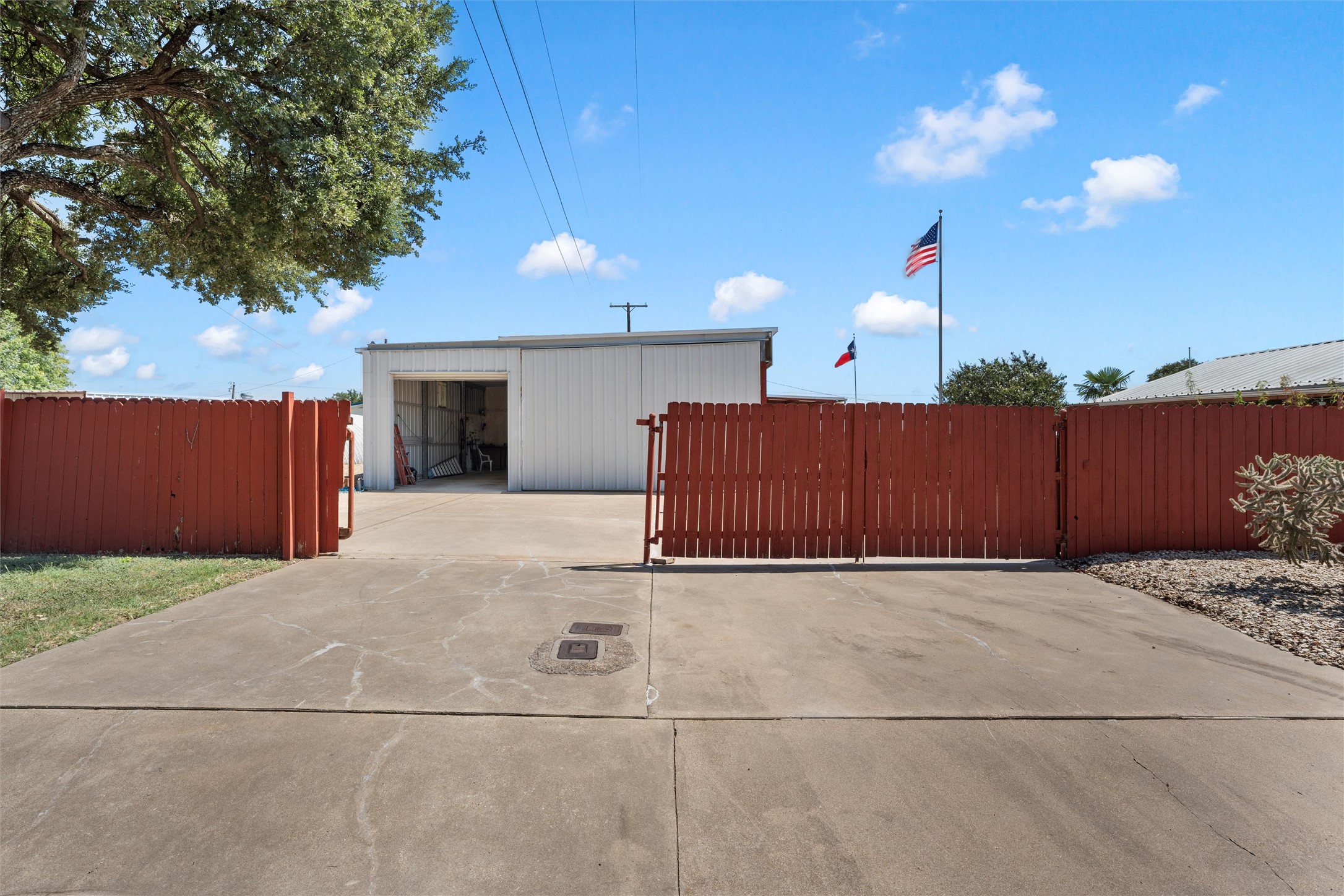 303 Westlake Drive