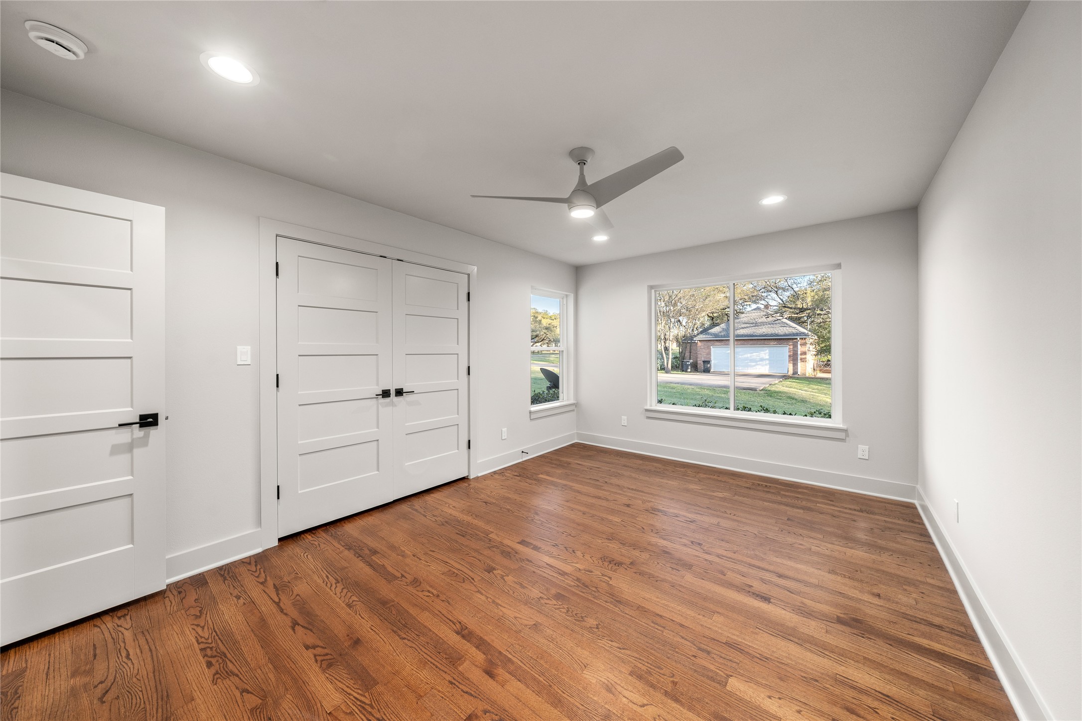 3400 Macarthur Drive