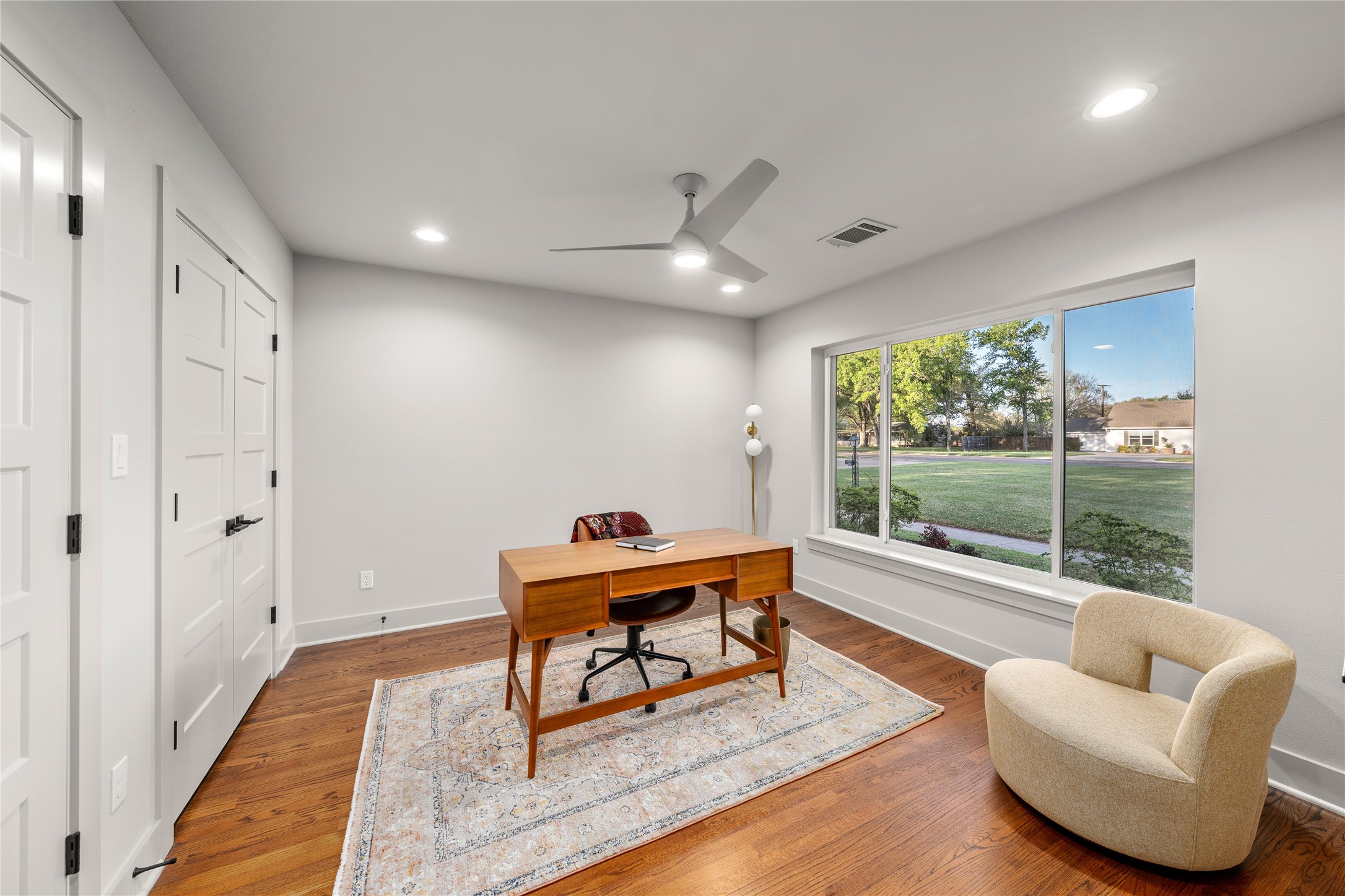 3400 Macarthur Drive