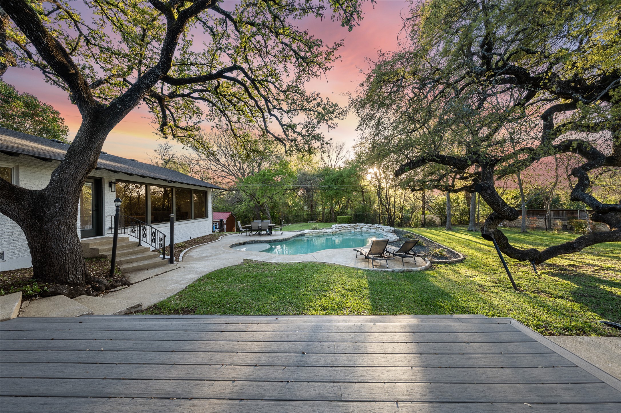 3400 Macarthur Drive