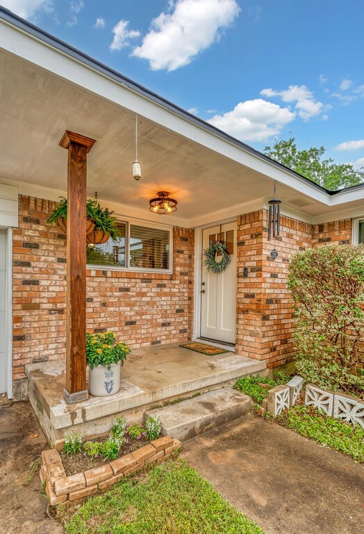 7741 Fairway Road