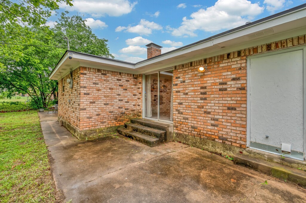 7741 Fairway Road